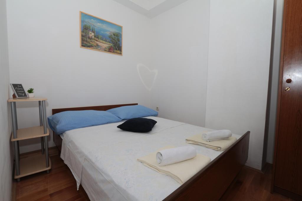 Central Beach Apartment Makarska Ruang foto